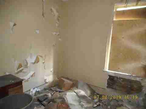 6700 Clifton (45)_m.jpg